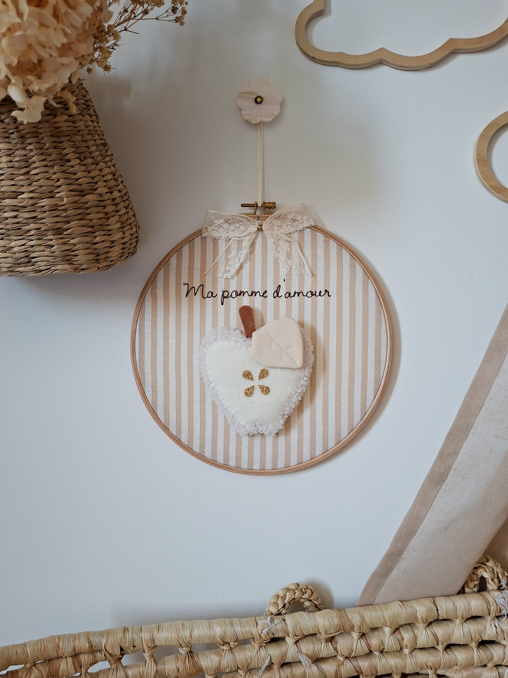 Tambourin décoratif à suspendre - Ma pomme d'amour